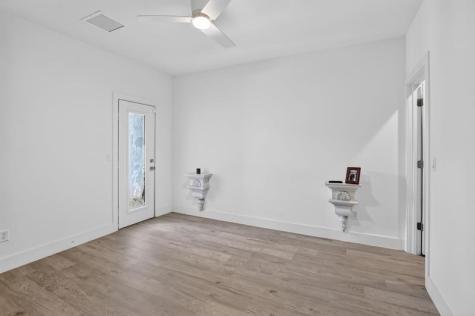 4458 E Aqua Bella Lane Fort Lauderdale FL 33312