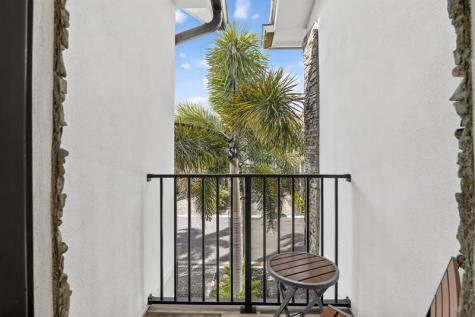 4458 E Aqua Bella Lane Fort Lauderdale FL 33312