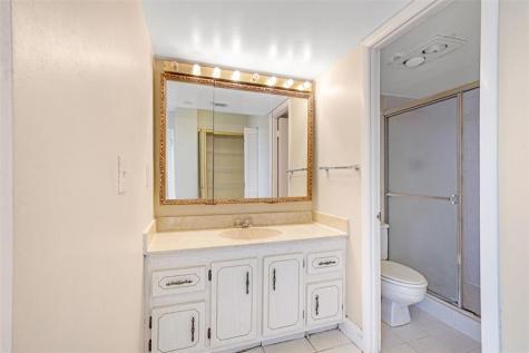 1300 Saint Charles Place Pembroke Pines FL 33026