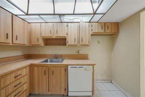 1300 Saint Charles Place Pembroke Pines FL 33026