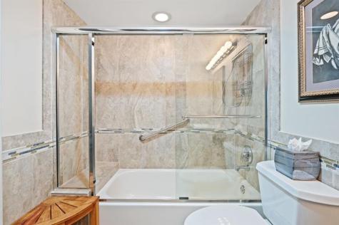 1804 Eleuthera Point Coconut Creek FL 33066