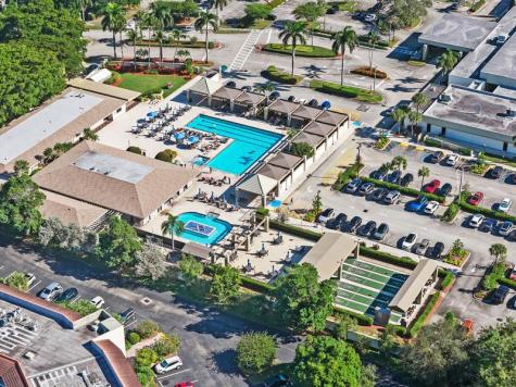 1804 Eleuthera Point Coconut Creek FL 33066