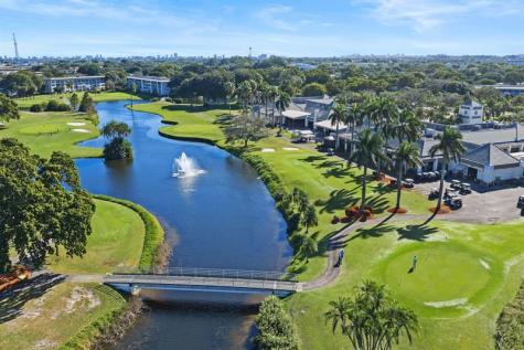 1804 Eleuthera Point Coconut Creek FL 33066