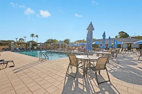 1804 Eleuthera Point Coconut Creek FL 33066