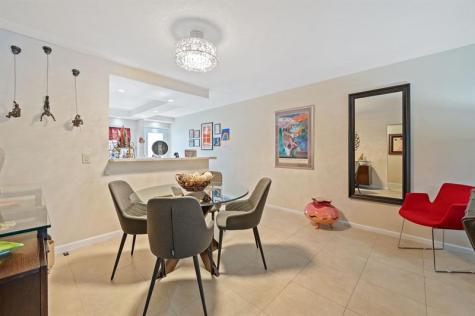 1804 Eleuthera Point Coconut Creek FL 33066