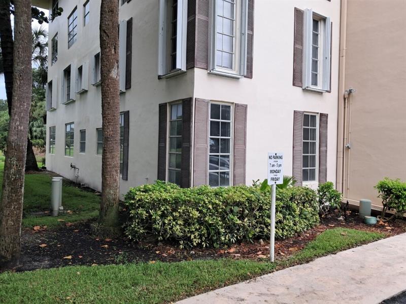 3051 S Palm Aire Drive Pompano Beach FL 33069