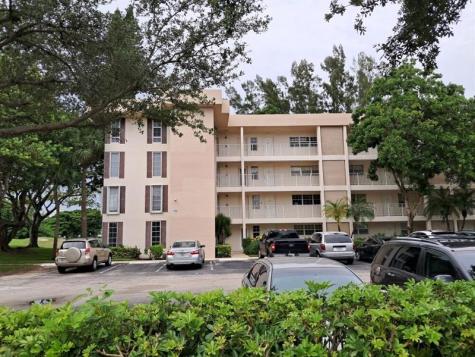 3051 S Palm Aire Drive Pompano Beach FL 33069