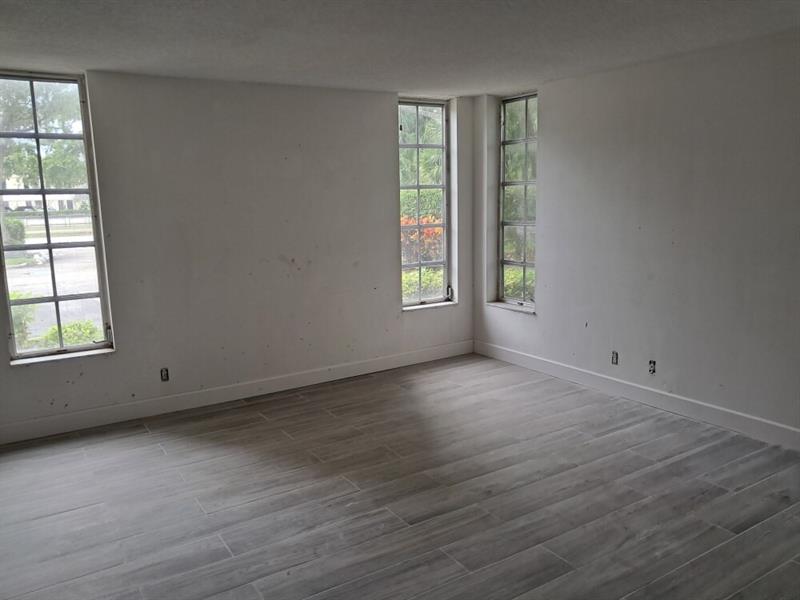 3051 S Palm Aire Drive Pompano Beach FL 33069