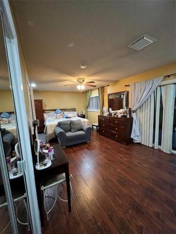 16 Spinning Wheel Lane Tamarac FL 33319