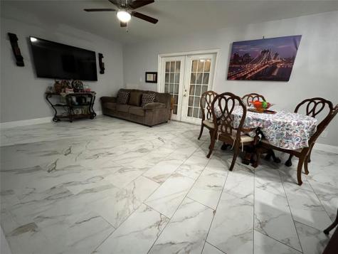 16 Spinning Wheel Lane Tamarac FL 33319