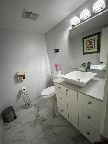 16 Spinning Wheel Lane Tamarac FL 33319