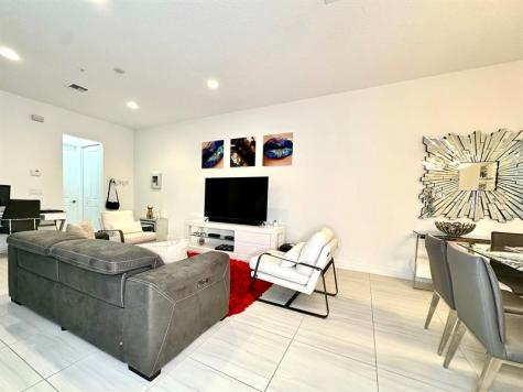 1765 NW 124th Place Pembroke Pines FL 33028