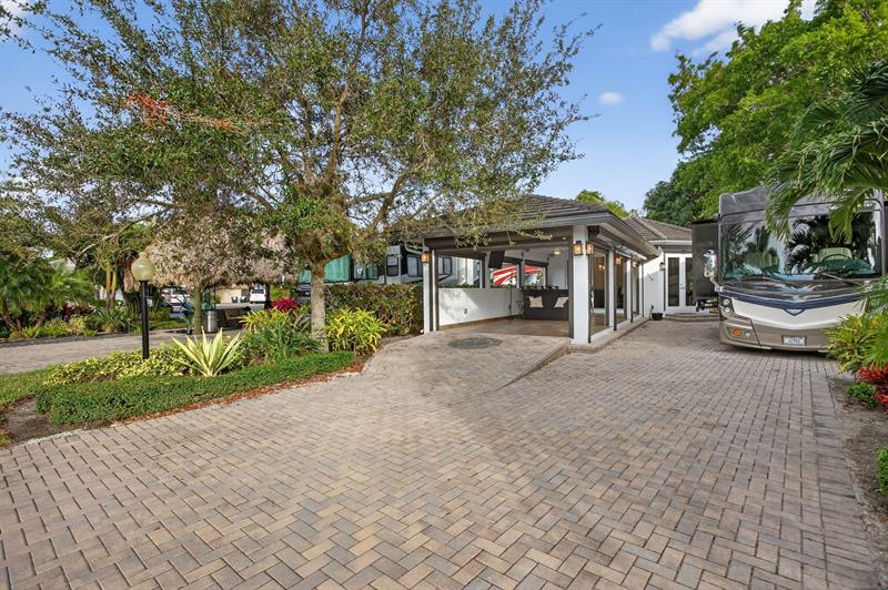 119 S Cortez Drive Margate FL 33068