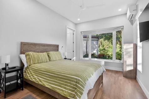 119 S Cortez Drive Margate FL 33068