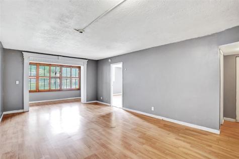 2801 Somerset Drive Lauderdale Lakes FL 33311