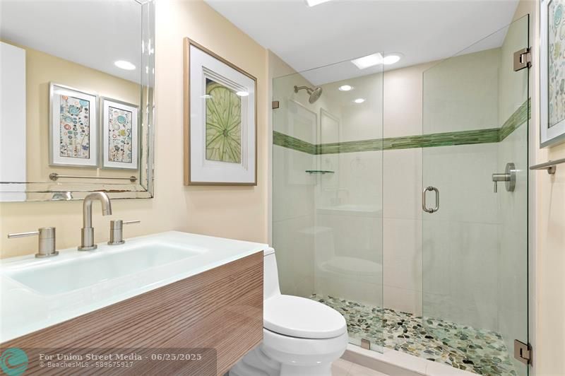 555 Oaks Lane Pompano Beach FL 33069