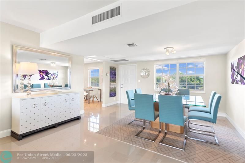 555 Oaks Lane Pompano Beach FL 33069