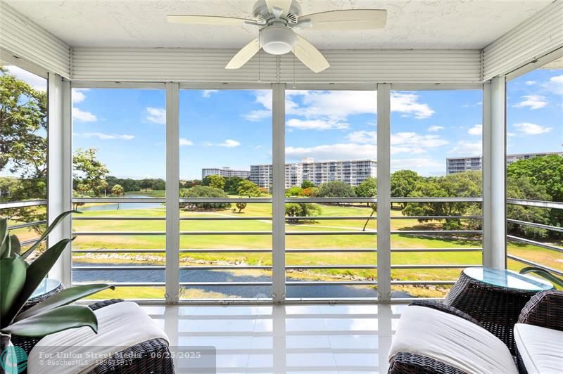 555 Oaks Lane Pompano Beach FL 33069