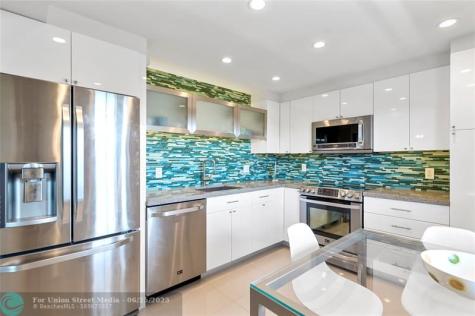 555 Oaks Lane Pompano Beach FL 33069