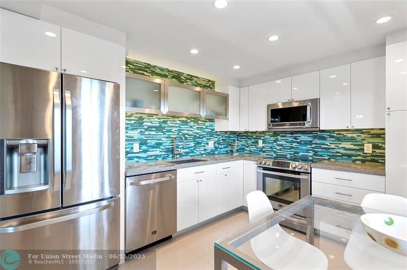 555 Oaks Lane Pompano Beach FL 33069