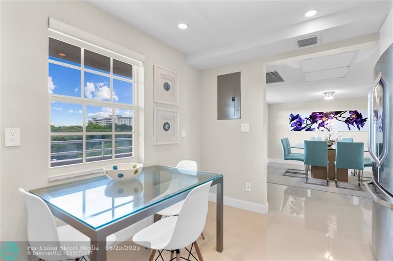 555 Oaks Lane Pompano Beach FL 33069