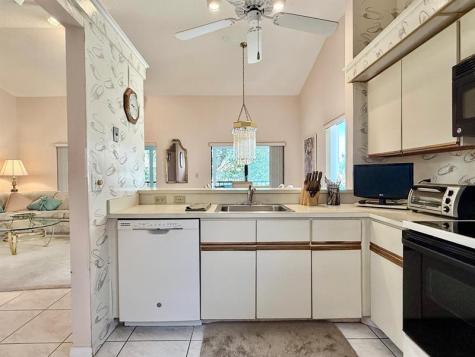 10851 Palm Lake Avenue Boynton Beach FL 33437