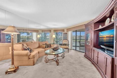 7449 Fairfax Drive Tamarac FL 33321