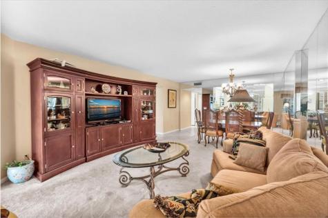 7449 Fairfax Drive Tamarac FL 33321