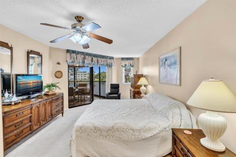 7449 Fairfax Drive Tamarac FL 33321