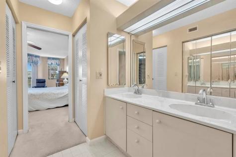 7449 Fairfax Drive Tamarac FL 33321