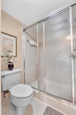 7449 Fairfax Drive Tamarac FL 33321