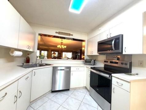 7449 Fairfax Drive Tamarac FL 33321