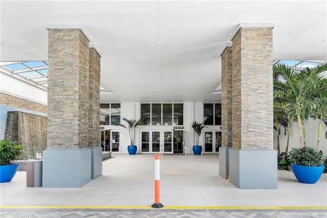 7449 Fairfax Drive Tamarac FL 33321