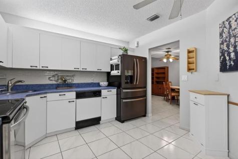 4250 NW 30th Street Coconut Creek FL 33066