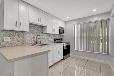 Lauderhill FL 33319