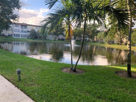 3430 NW 52nd Avenue Lauderdale Lakes FL 33319