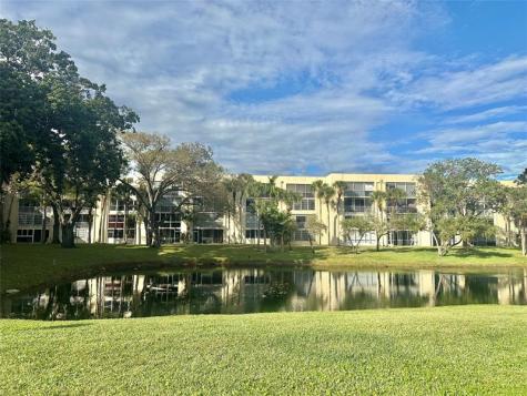 3341 NW 47th Terrace Lauderdale Lakes FL 33319