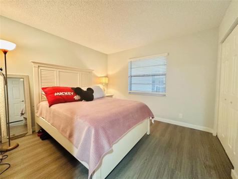 3341 NW 47th Terrace Lauderdale Lakes FL 33319