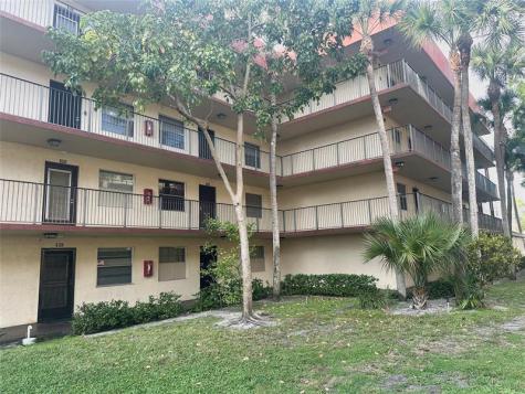 3341 NW 47th Terrace Lauderdale Lakes FL 33319