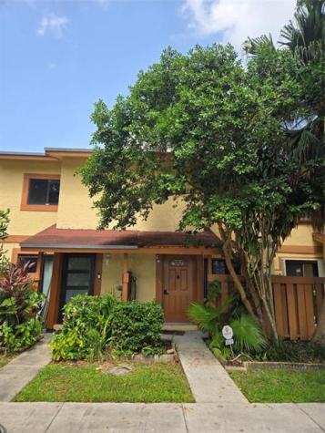 4070 Sierra Terrace Sunrise FL 33351