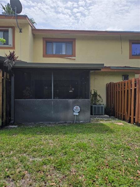 4070 Sierra Terrace Sunrise FL 33351