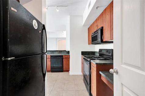9172 Collins Avenue Surfside FL 33154
