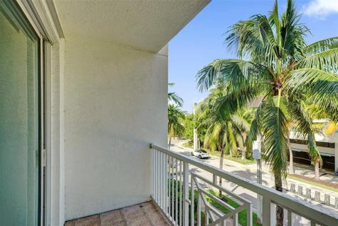 9172 Collins Avenue Surfside FL 33154