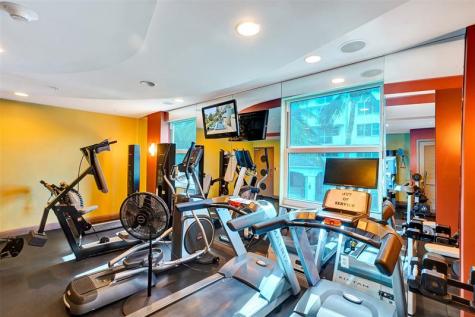 9172 Collins Avenue Surfside FL 33154