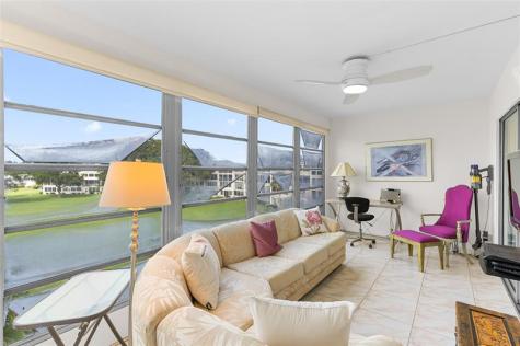 485 Grantham F Deerfield Beach FL 33442