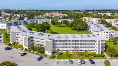 485 Grantham F Deerfield Beach FL 33442