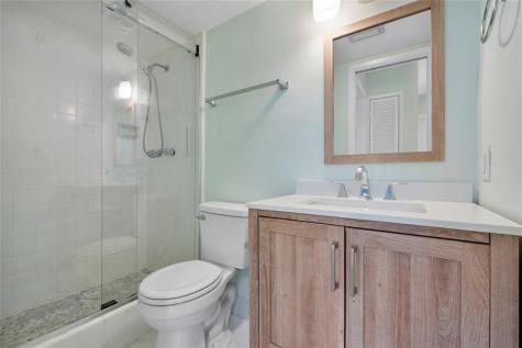 1951 NE 39th Street Lighthouse Point FL 33064