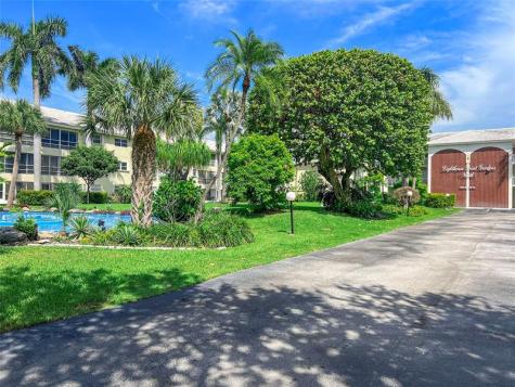 1951 NE 39th Street Lighthouse Point FL 33064