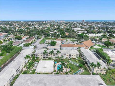 1951 NE 39th Street Lighthouse Point FL 33064