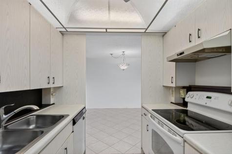 2401 Antigua Circle Coconut Creek FL 33066